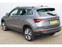 Skoda Karoq 1.5-150pk 'Selection' DSG-AUTOMAAT ! Fijne comfortabele hoogzitter, slechts 11.000km, trekgew. 1.500kg ! Aut. airco, Stuur- en stoelverwarm., Adapt. Cruise Cntrl, Climate Cntrl, Keyless entry/keyless go, Navigatie by Apple CarPlay/Android auto etc.