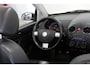 Volkswagen Beetle New Cabriolet 1.6 Trendline | STOEL-VERW | AIRCO | ELEK-RAMEN | CPV | 16'LMV | LEDER |