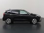 Kia Niro EV e-Niro ExecutiveLine 64 kWh | Schuif/Kanteldak | Lederen Interieur | Ele,verstelbare stoelen | Apple CarPlay/Android Auto | Camera | DAB | Stoelverwarming/Koeling | Stuurverwarming | Adaptieve Cruise Control |