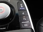 Kia Niro EV e-Niro ExecutiveLine 64 kWh | Schuif/Kanteldak | Lederen Interieur | Ele,verstelbare stoelen | Apple CarPlay/Android Auto | Camera | DAB | Stoelverwarming/Koeling | Stuurverwarming | Adaptieve Cruise Control |