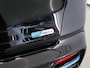 Kia Niro EV e-Niro ExecutiveLine 64 kWh | Schuif/Kanteldak | Lederen Interieur | Ele,verstelbare stoelen | Apple CarPlay/Android Auto | Camera | DAB | Stoelverwarming/Koeling | Stuurverwarming | Adaptieve Cruise Control |