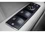 Mercedes-Benz E-klasse 250 Prestige Elegance Aut. | NIEUWSTAAT | Full Led | Trekhaak | Historie Volledig | Stoelverwarming |