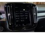 Volvo XC40 1.5 T5 Recharge R-Design 262PK Black Sportstoelen, Panorama dak, Memory, Camera, Senses Connect met High Performance Sound by Harman-Kardon, Intelisafe Pro/ Winter/ Ambiente/ Laadruimte/ Licht/ Park Pack, Voorruit verwarming, Lmv