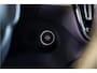 Volvo XC40 1.5 T5 Recharge R-Design 262PK Black Sportstoelen, Panorama dak, Memory, Camera, Senses Connect met High Performance Sound by Harman-Kardon, Intelisafe Pro/ Winter/ Ambiente/ Laadruimte/ Licht/ Park Pack, Voorruit verwarming, Lmv