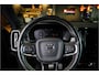 Volvo XC40 1.5 T5 Recharge R-Design 262PK Black Sportstoelen, Panorama dak, Memory, Camera, Senses Connect met High Performance Sound by Harman-Kardon, Intelisafe Pro/ Winter/ Ambiente/ Laadruimte/ Licht/ Park Pack, Voorruit verwarming, Lmv