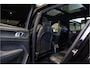 Volvo XC40 1.5 T5 Recharge R-Design 262PK Black Sportstoelen, Panorama dak, Memory, Camera, Senses Connect met High Performance Sound by Harman-Kardon, Intelisafe Pro/ Winter/ Ambiente/ Laadruimte/ Licht/ Park Pack, Voorruit verwarming, Lmv