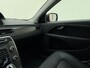 Volvo XC70 2.4 D4 181pk AWD Automaat Polar+ / 1e Eig / 5-CIL / Niveauregeling / Schuif-/kanteldak / Adapt. Cruise Control / Leder / Elektr. Stoelen / PDC + Camera / 18'' / Volvo on Call / Verw. Voorruit / Act. Grootlicht / Alarm 3 / Dr