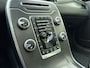 Volvo XC70 2.4 D4 181pk AWD Automaat Polar+ / 1e Eig / 5-CIL / Niveauregeling / Schuif-/kanteldak / Adapt. Cruise Control / Leder / Elektr. Stoelen / PDC + Camera / 18'' / Volvo on Call / Verw. Voorruit / Act. Grootlicht / Alarm 3 / Dr