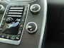 Volvo XC70 2.4 D4 181pk AWD Automaat Polar+ / 1e Eig / 5-CIL / Niveauregeling / Schuif-/kanteldak / Adapt. Cruise Control / Leder / Elektr. Stoelen / PDC + Camera / 18'' / Volvo on Call / Verw. Voorruit / Act. Grootlicht / Alarm 3 / Dr