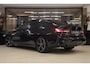 BMW 3-Serie 330i High Executive M-PAKKET PANO/CARPLAY/SFEER/HK/HUD/VOL