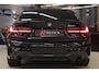BMW 3-Serie 330i High Executive M-PAKKET PANO/CARPLAY/SFEER/HK/HUD/VOL