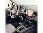Renault Clio 90PK TCe Zen | Navi | Lichtmetalen Velgen | Airco | Parkeersensoren | Apple CarPlay/Android Auto | Full LED | Licht Sensor | Elektrische Ramen & Spiegels |