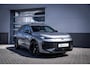 Volkswagen T-Roc 1.5 eTsi R-Line First Edition | Achteruitrijcamera | Elektrisch glazen panorama-dak | Full-LED koplampen