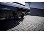 Volkswagen T-Roc 1.5 eTsi R-Line First Edition | Achteruitrijcamera | Elektrisch glazen panorama-dak | Full-LED koplampen