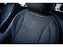 Volkswagen T-Roc 1.5 eTsi R-Line First Edition | Achteruitrijcamera | Elektrisch glazen panorama-dak | Full-LED koplampen