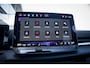 Volkswagen T-Roc 1.5 eTsi R-Line First Edition | Achteruitrijcamera | Elektrisch glazen panorama-dak | Full-LED koplampen