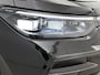 Volkswagen Tayron 1.5 eHybrid R-Line Edition 272 PK Plug-in hybrid | Harman Kardon | Panoramadak | Head-Up display | 360 Camera | Dodehoeksensoren | Navigatie | Apple Carplay | Android Auto | Stoelverwarming | Keyless access | Ruiten getint | Stuurverwarming | IQ Lights |
