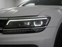Volkswagen Tiguan 1.5 TSI ACT Highline Business R | Black style | Zwenkhaak | ACC | Winterpakket | Camera |