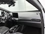 Volkswagen ID.4 Pro Limited Edition 77 kWh 286 PK | Trekhaak | Apple Carplay draadloos | Camera | Keyless access | Dodehoeksensoren | Navigatie | Android Auto draadloos | 19" Lichtmetalen velgen | Stoelverwarming | Adaptieve cruise control | Stuurverwarming |