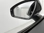 Volkswagen ID.4 Pro Limited Edition 77 kWh 286 PK | Trekhaak | Apple Carplay draadloos | Camera | Keyless access | Dodehoeksensoren | Navigatie | Android Auto draadloos | 19" Lichtmetalen velgen | Stoelverwarming | Adaptieve cruise control | Stuurverwarming |