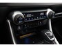 Toyota RAV4 2.5 Plug-in Hybrid AWD Bi-Tone Plus | Panoramadak | Trekhaak | 360 camera | Leder | Stoelverwarming/-ventilatie | Dodehoek detectie | JBL | Head-up display | Navigatie | Apple Carplay / Android Auto | Digitale binnenspiegel | 19 inch