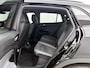 Volkswagen ID.4 Pro Limited Edition 77 kWh 286 PK | Trekhaak | Apple Carplay | Stoelverwarming | Android Auto | Keyless acces | Dodehoeksensoren | Camera | Ruiten getint | Navigatie | 19" Lichtmetalen velgen | Parkeersensoren | Adaptieve cruise control |