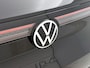 Volkswagen ID.4 Pro Limited Edition 77 kWh 286 PK | Trekhaak | Apple Carplay | Stoelverwarming | Android Auto | Keyless acces | Dodehoeksensoren | Camera | Ruiten getint | Navigatie | 19" Lichtmetalen velgen | Parkeersensoren | Adaptieve cruise control |