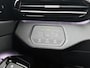Volkswagen ID.4 Pro Limited Edition 77 kWh 286 PK | Trekhaak | Apple Carplay | Stoelverwarming | Android Auto | Keyless acces | Dodehoeksensoren | Camera | Ruiten getint | Navigatie | 19" Lichtmetalen velgen | Parkeersensoren | Adaptieve cruise control |