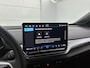 Volkswagen ID.4 Pro Limited Edition 77 kWh 286 PK | Trekhaak | Apple Carplay | Stoelverwarming | Android Auto | Keyless acces | Dodehoeksensoren | Camera | Ruiten getint | Navigatie | 19" Lichtmetalen velgen | Parkeersensoren | Adaptieve cruise control |