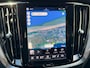 Volvo V60 2.0 T6 Plug-in hybrid AWD Plus Dark R-design|Trekhaak|360 Camera|Leer|Harman Kardon audio|Verwarmde voorruit, etc..