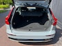 Volvo V60 2.0 T6 Plug-in hybrid AWD Plus Dark R-design|Trekhaak|360 Camera|Leer|Harman Kardon audio|Verwarmde voorruit, etc..