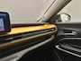 Jeep Avenger Business Edition 54 kWh Stoelverwarming | Keyless | Camera | Parkeersensoren Voor + Achter | Elek. Achterklep | Leder/Stof | Achteruitrijcamera | Airco (automatisch) | Apple Carplay/Android Auto|telefoonintegratie premium
