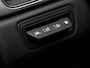 Renault Captur 1.6 E-Tech Plug-in Hybrid 160 Intens | Trekhaak | Camera | Climate control | Navigatie |