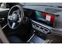 BMW 3-Serie Touring 320e | M Sport LCI | Dravitgrau | Leer / Alcantara | Trekhaak afn. | 19 Inch | Stoelverwarming | Live Cockpit Plus | M-Pakket