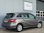 Mercedes-Benz B-klasse 180 Ambition Automaat Navigatie/Trekhaak/Camera.