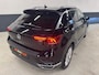 Volkswagen T-Roc 1.5 TSI Sport Automaat / Navi / Digitale Cockpit / DAB / Camera / Carplay