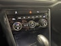 Volkswagen T-Roc 1.5 TSI Sport Automaat / Navi / Digitale Cockpit / DAB / Camera / Carplay