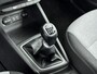 Hyundai i20 1.2 HP i-MOTION | AIRCO | 15'' LM VELGEN | PDC | USB | CRUISE | AUX | RADIO CD | ELEKTRISCHE RAMEN | CENTRALE DEURVERGRENDELING OP AFSTANDBED. |