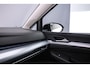 Volkswagen Golf Life Edition 1.5 TSI eHybrid 204pk DSG Automaat Adaptive cruise control, LED matrix koplampen, Achteruitrijcamera, App connect, Stuurwiel verwarmd