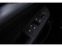 Volkswagen Golf Life Edition 1.5 TSI eHybrid 204pk DSG Automaat Adaptive cruise control, LED matrix koplampen, Achteruitrijcamera, App connect, Stuurwiel verwarmd
