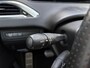 Peugeot 2008 GT-Line 1.2 Turbo 110pk EAT6 | TREKHAAK | CAMERA | NAVI | CLIMA | LEDER/STOF | GRIPCONTROL | APPLE CARPLAY / ANDROID AUTO |