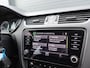 Skoda Octavia Combi 1.0 TSI 115pk RIJKLAAR TREKHAAK CARPLAY CLIMA PDC CRUISE