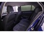 Volkswagen Golf Life Business 1.0 eTSI 110pk DSG Automaat Trekhaak, Adaptive cruise control, Achteruitrijcamera, LED koplampen, Navigatie, Stoelverwarming