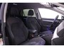 Volkswagen Golf Life Business 1.0 eTSI 110pk DSG Automaat Trekhaak, Adaptive cruise control, Achteruitrijcamera, LED koplampen, Navigatie, Stoelverwarming