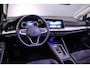 Volkswagen Golf Life Business 1.0 eTSI 110pk DSG Automaat Trekhaak, Adaptive cruise control, Achteruitrijcamera, LED koplampen, Navigatie, Stoelverwarming