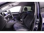 Volkswagen Golf Life Business 1.0 eTSI 110pk DSG Automaat Trekhaak, Adaptive cruise control, Achteruitrijcamera, LED koplampen, Navigatie, Stoelverwarming