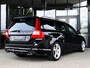 Volvo V70 2.0T R-EDITION AUT. - ORG. NL. - TREKHAAK