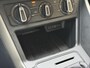 Volkswagen Polo 1.0 TSI Comfortline Parkeersensoren voor en achter | Navigatiesysteem | Apple CarPlay | Cruise control adaptief | Airconditioning | DAB radio ontvangst | Isofix | Metallic lak