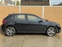 Volkswagen Polo 1.0 TSI Comfortline Parkeersensoren voor en achter | Navigatiesysteem | Apple CarPlay | Cruise control adaptief | Airconditioning | DAB radio ontvangst | Isofix | Metallic lak