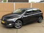 Volkswagen Polo 1.0 TSI Comfortline Parkeersensoren voor en achter | Navigatiesysteem | Apple CarPlay | Cruise control adaptief | Airconditioning | DAB radio ontvangst | Isofix | Metallic lak